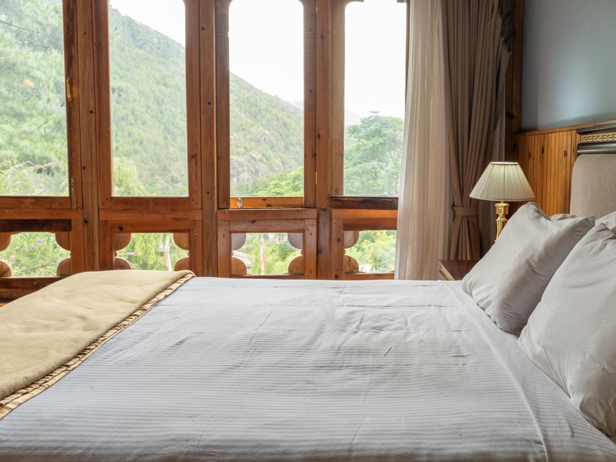 Tiger'S Nest Resort - Best Resort In Paro Buitenkant foto