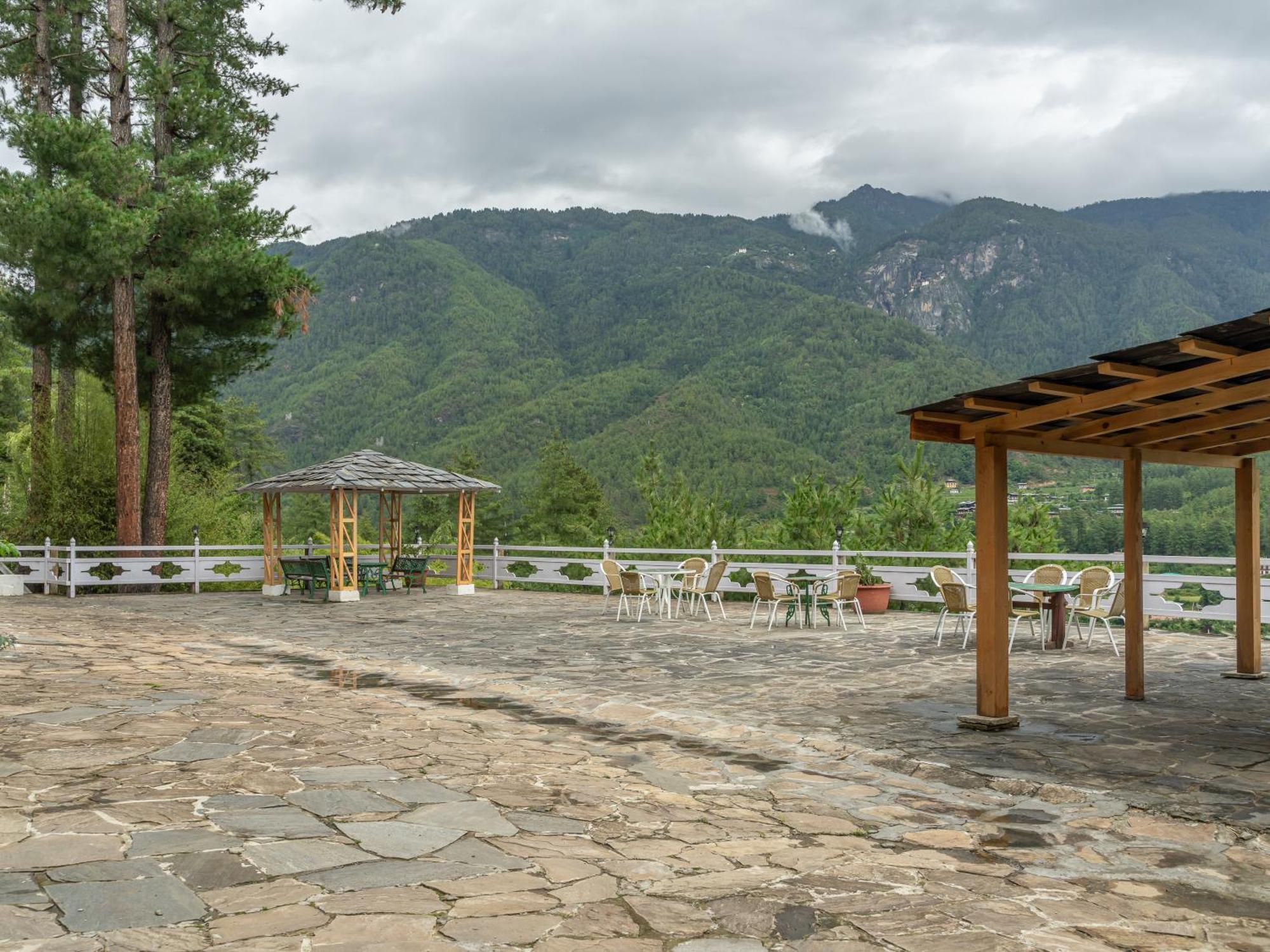 Tiger'S Nest Resort - Best Resort In Paro Buitenkant foto
