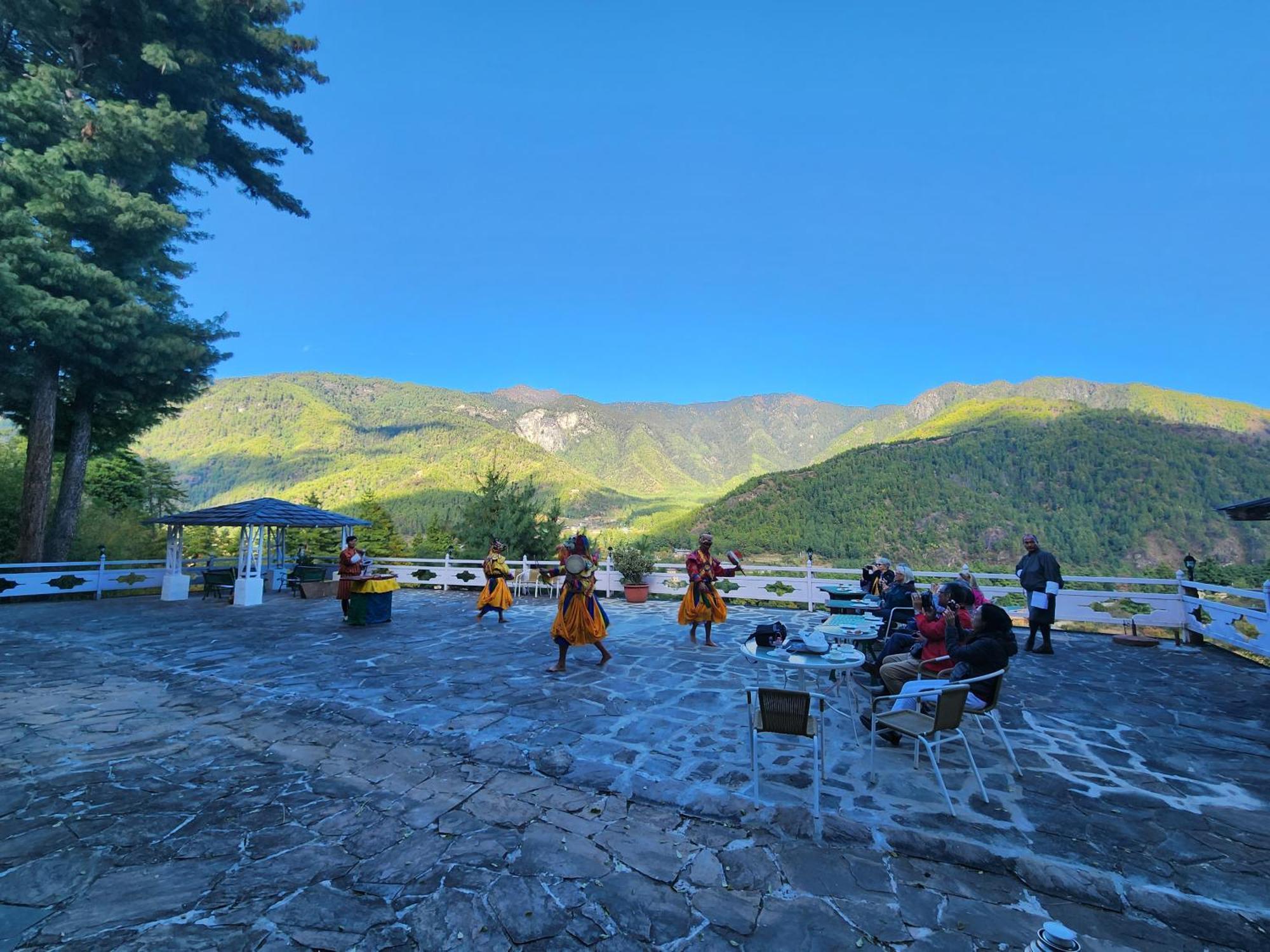 Tiger'S Nest Resort - Best Resort In Paro Buitenkant foto